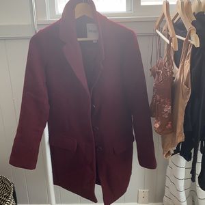 BB Dakota XS maroon pea coat